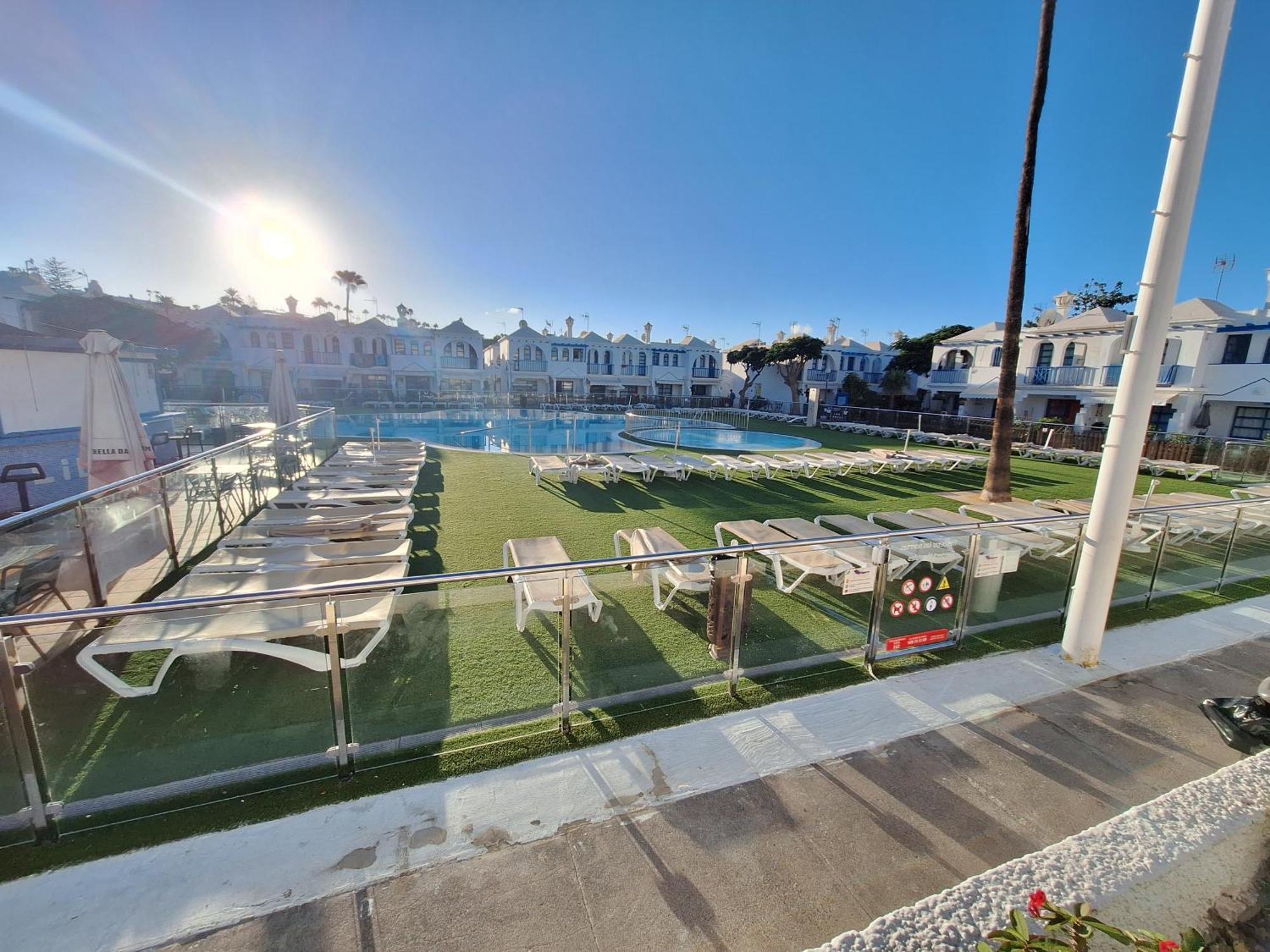 Poolfront Bungalow Playa del Inglés Eksteriør billede